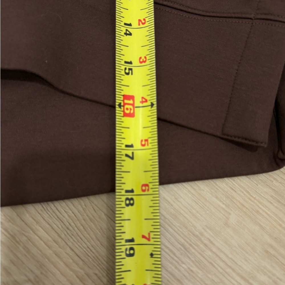 YPB by Abercrombie Brown Crewneck - Picture 8 of 8